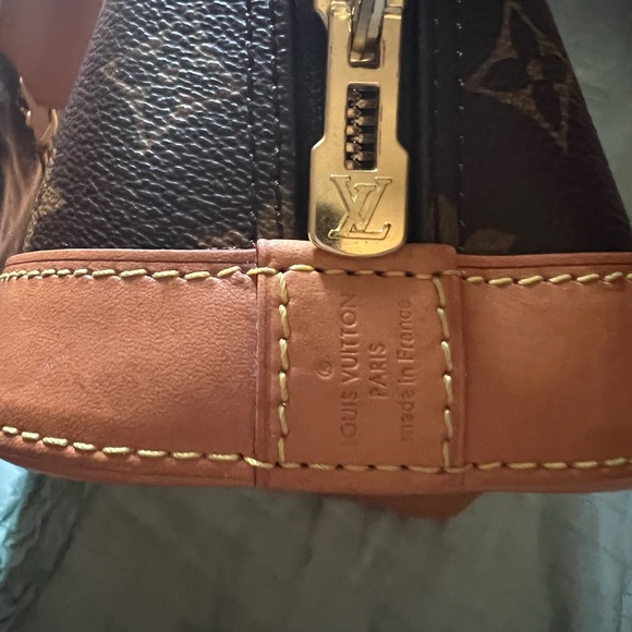 SOLD LOUIS Vuitton Alma BB - Picture 3 of 13